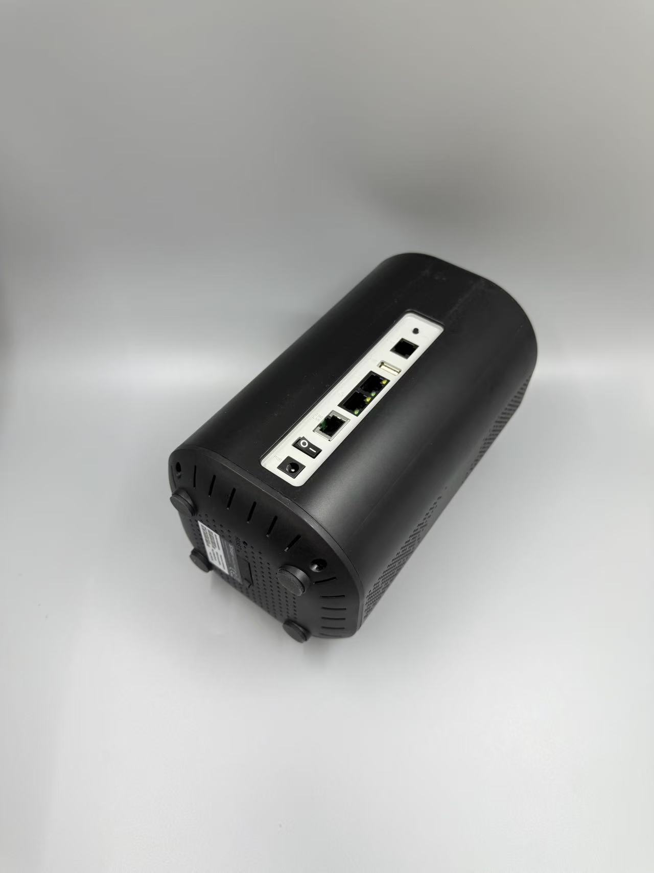 Router Linksys FGW5500 5G CPE  - Wifi 6 Router Openwrt recensione e prezzo